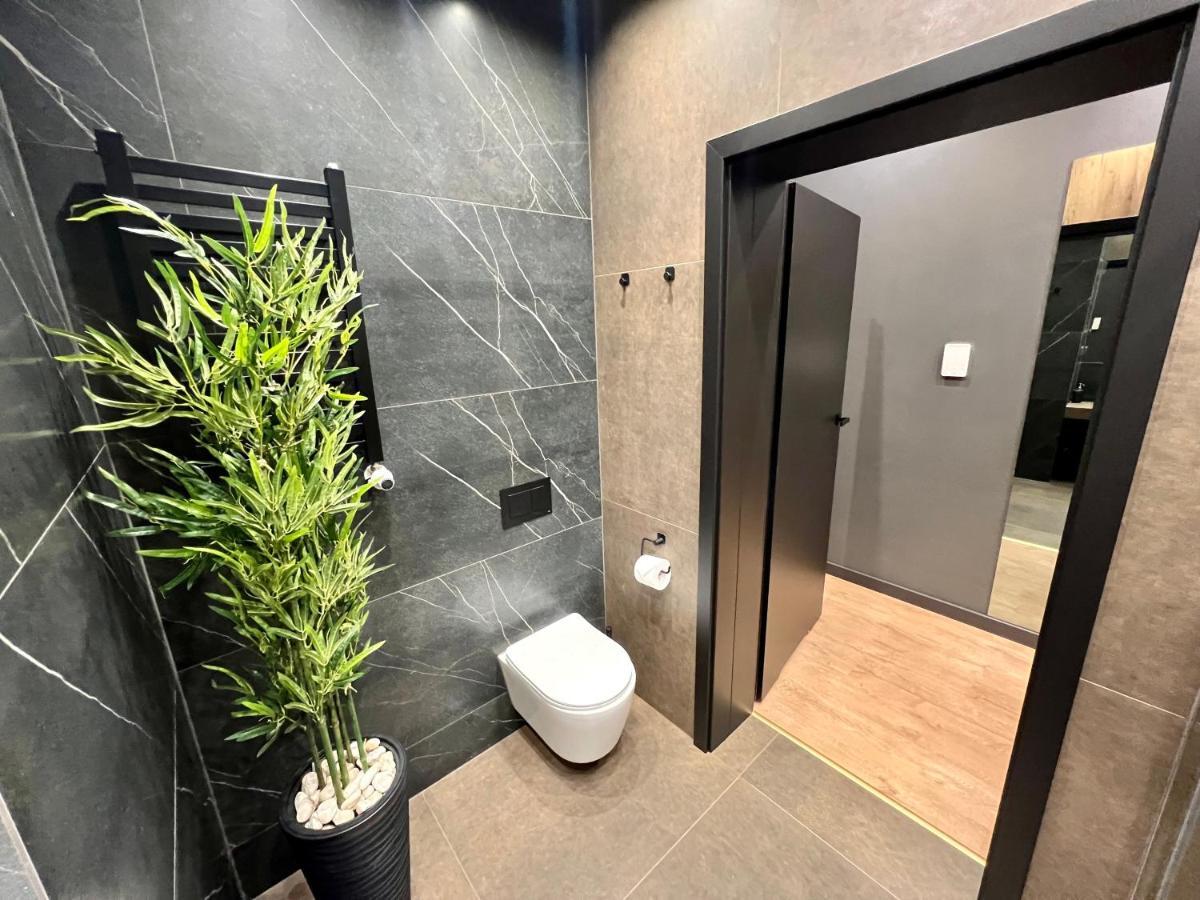 Apartament Spot Klonowa Κίελτσε Εξωτερικό φωτογραφία